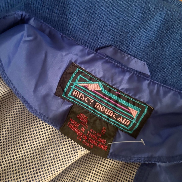 Vintage Windbreaker - Picture 5 of 5